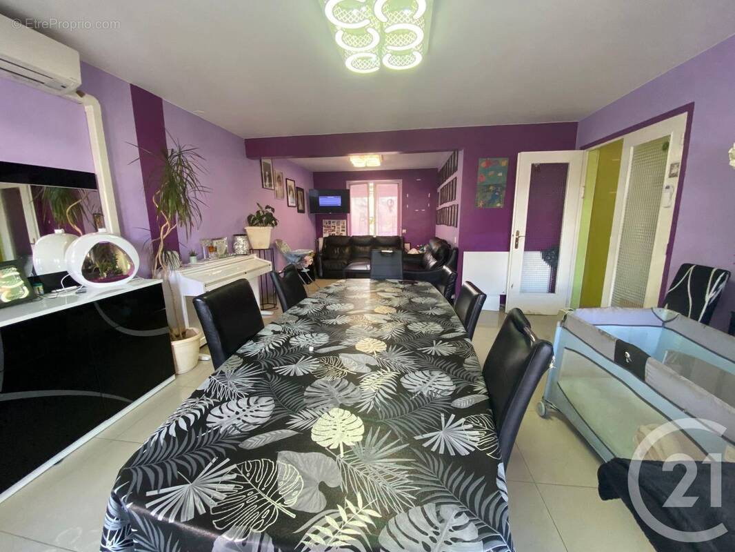 Maison à GARGES-LES-GONESSE