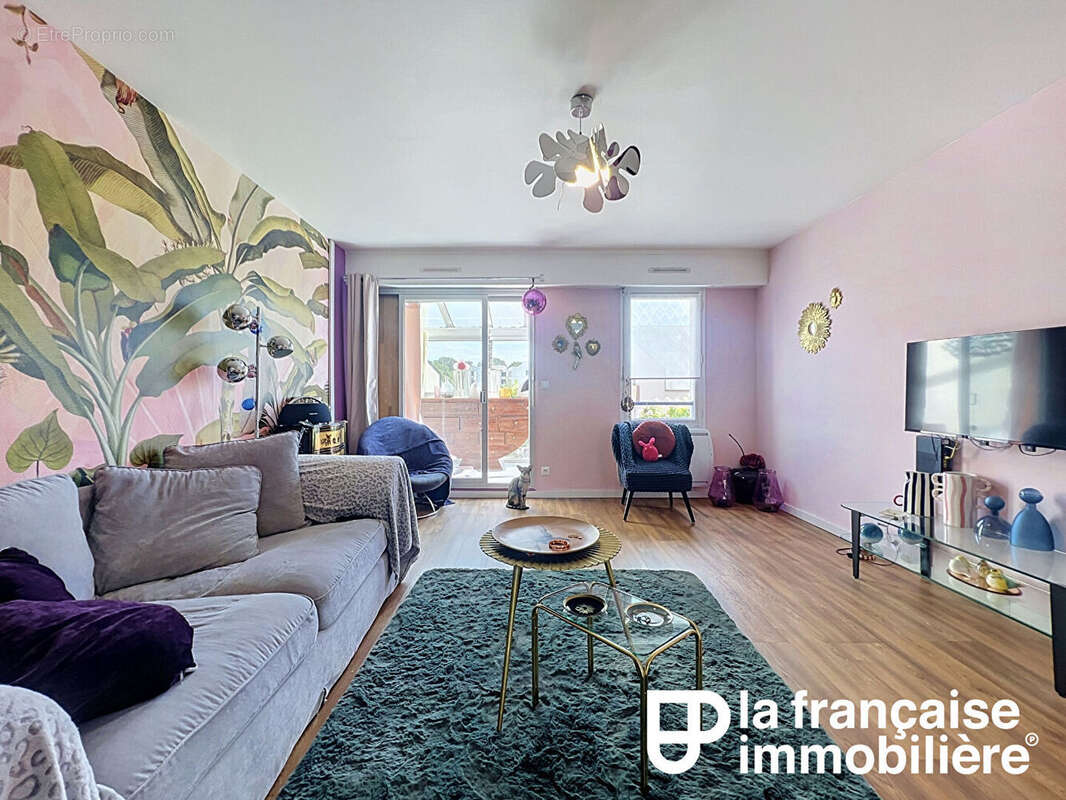 Appartement à LE RHEU