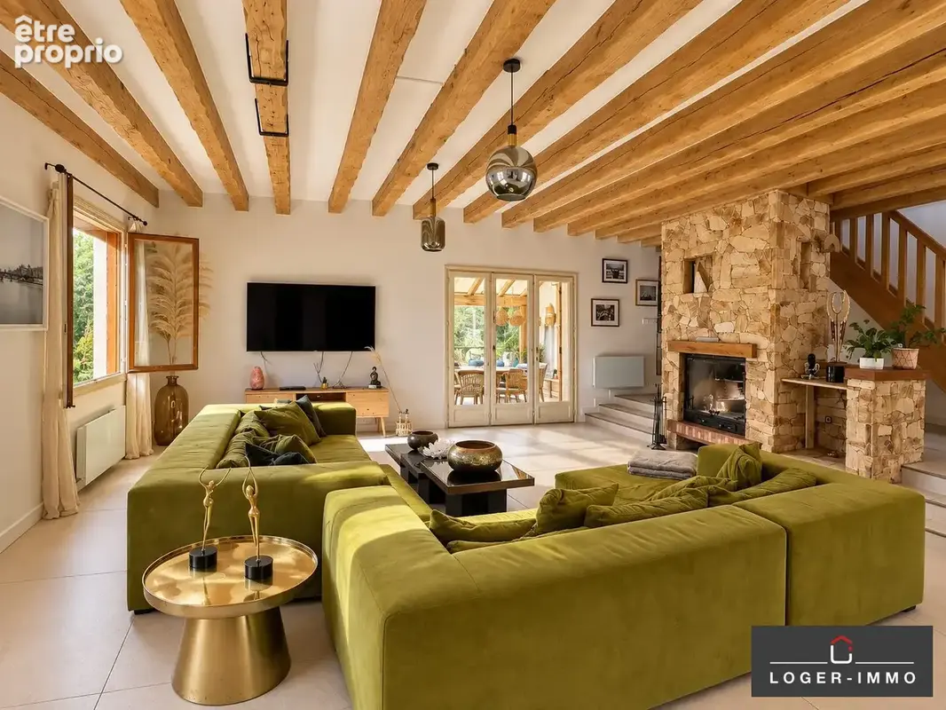 Maison 9 pièces 224 m² à vendre à Montacher-Villegardin (89150) - photo 2