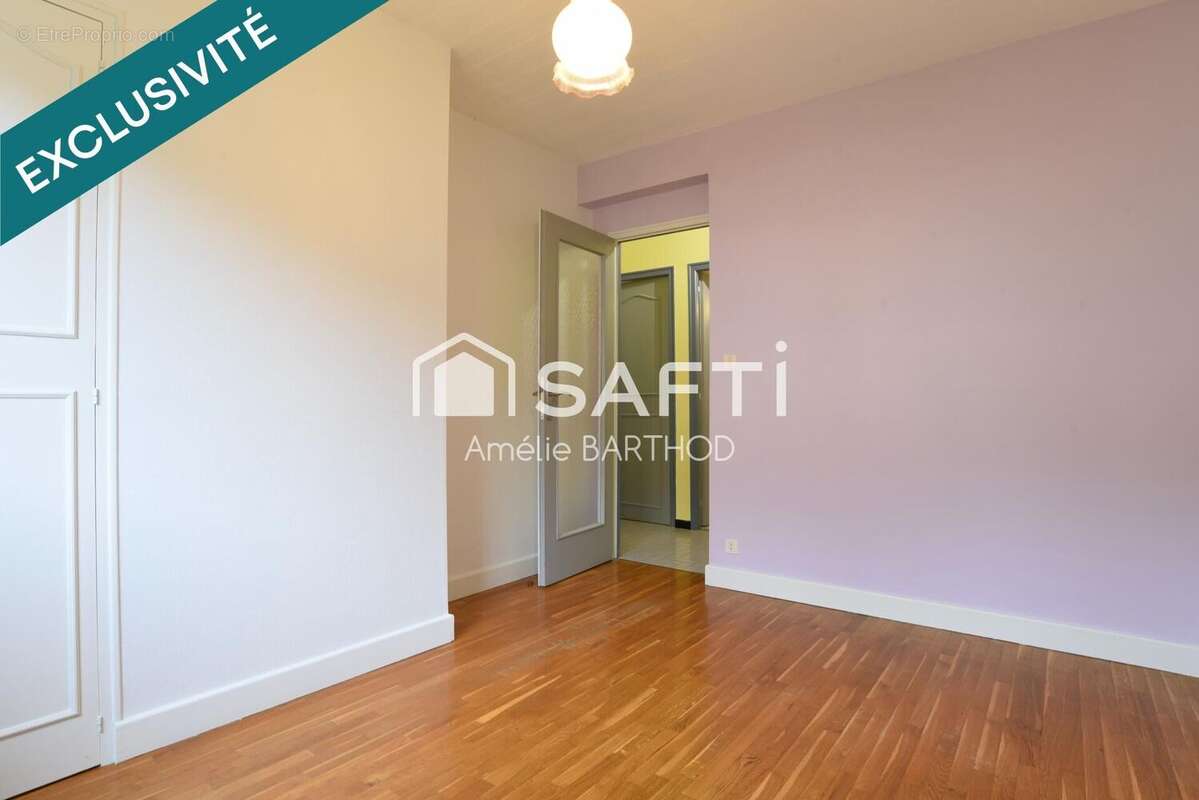 Photo 7 - Maison à ROCHE-LEZ-BEAUPRE