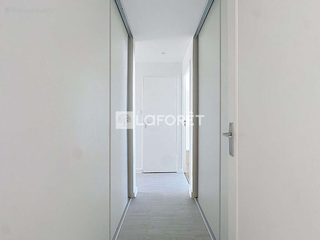 Appartement à RILLIEUX-LA-PAPE
