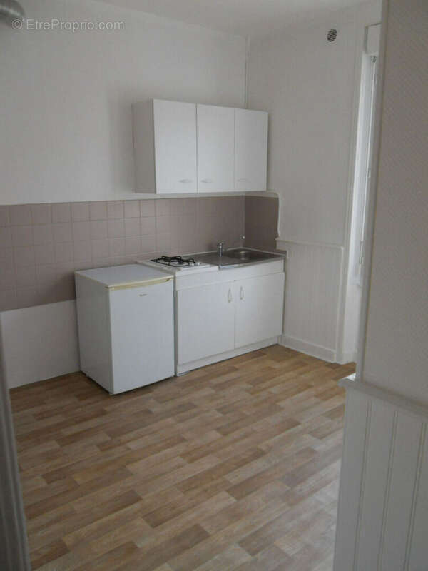 LORIENT - Quartier Historique du Rouho - Maison des années 30 - 120 m2 - A RENOVER - photo 3