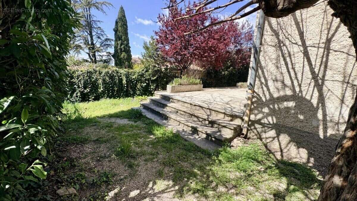 Maison à CAROMB
