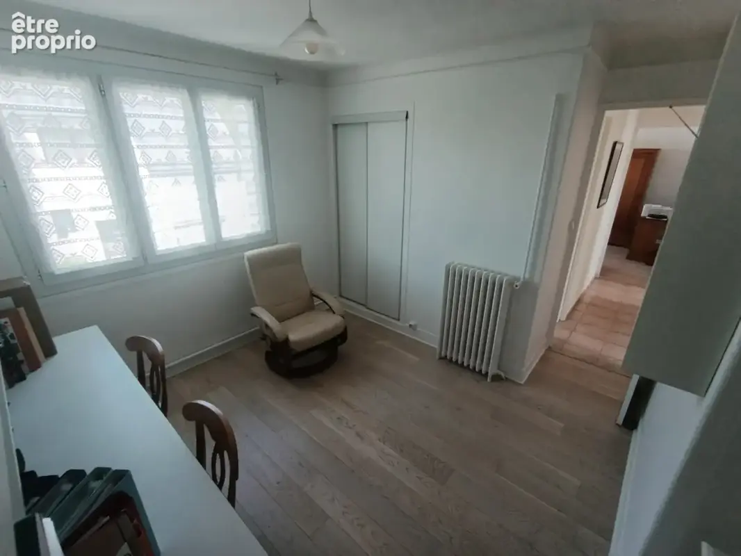A VENDRE - ORSAY   Maison familiale lumineuse plein Sud avec jardin   7 pièces, d'environ 135,19 m2 au sol et - photo 18