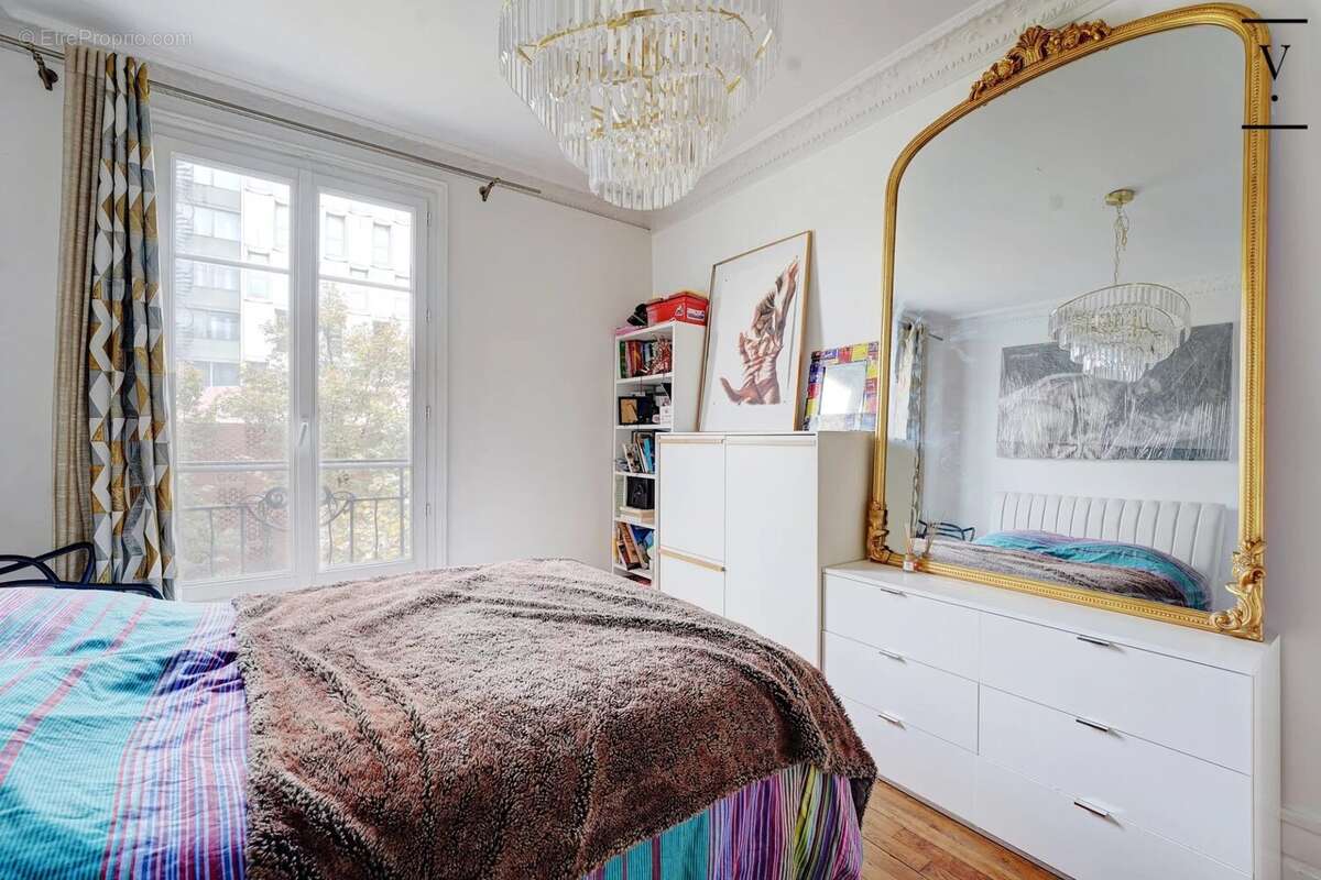 Appartement à PARIS-20E