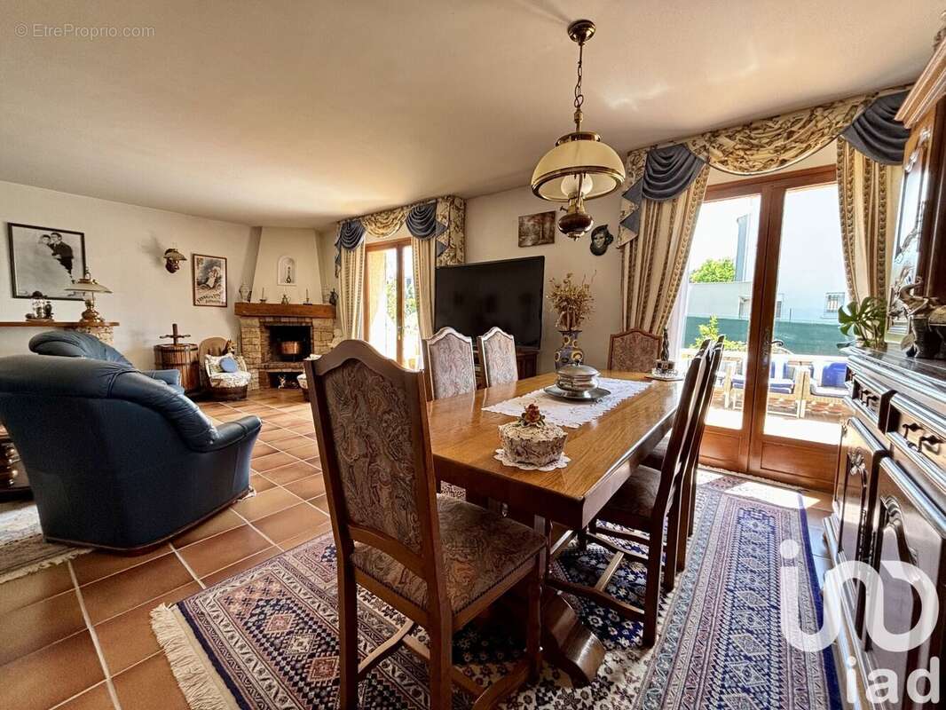 Photo 6 - Maison à SAINT-RAPHAEL