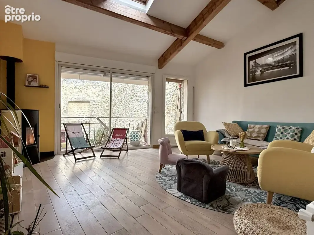 Maison de village avec garage, studio et un extérieur de 75 m2 - photo 8