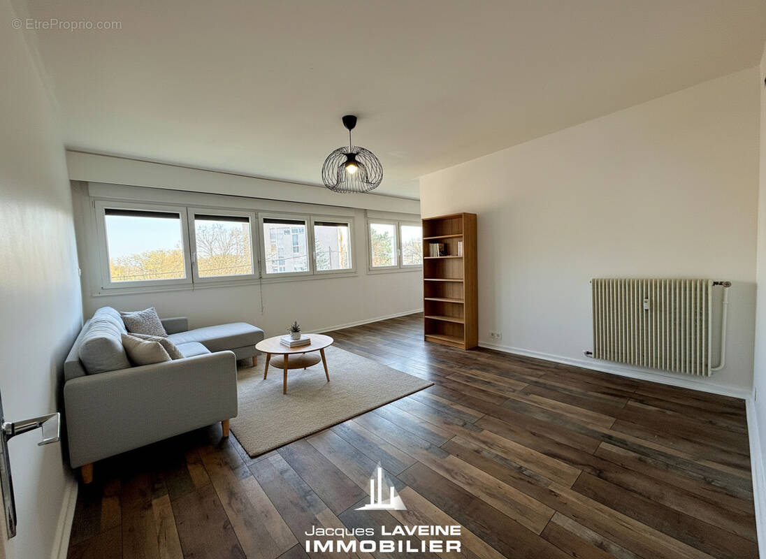Appartement à LE BAN-SAINT-MARTIN