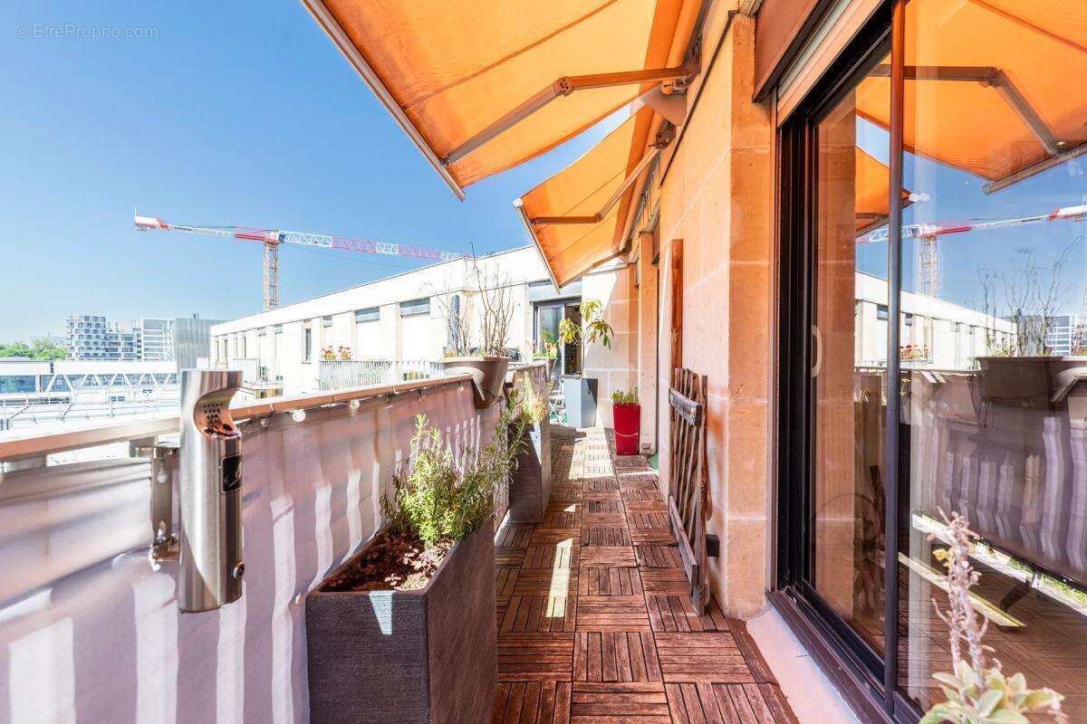 Appartement à CLICHY