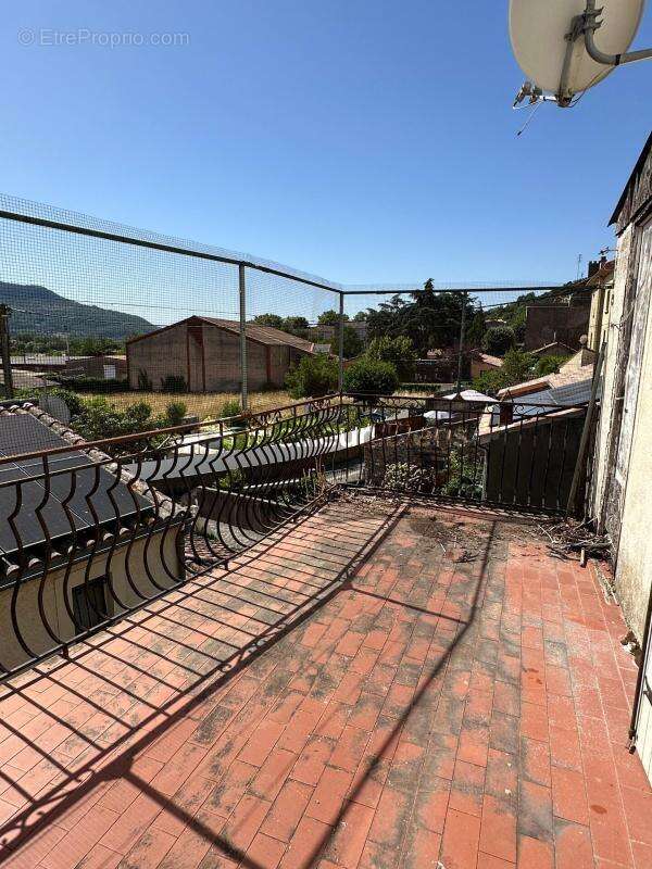 Appartement à LE BOUSQUET-D'ORB