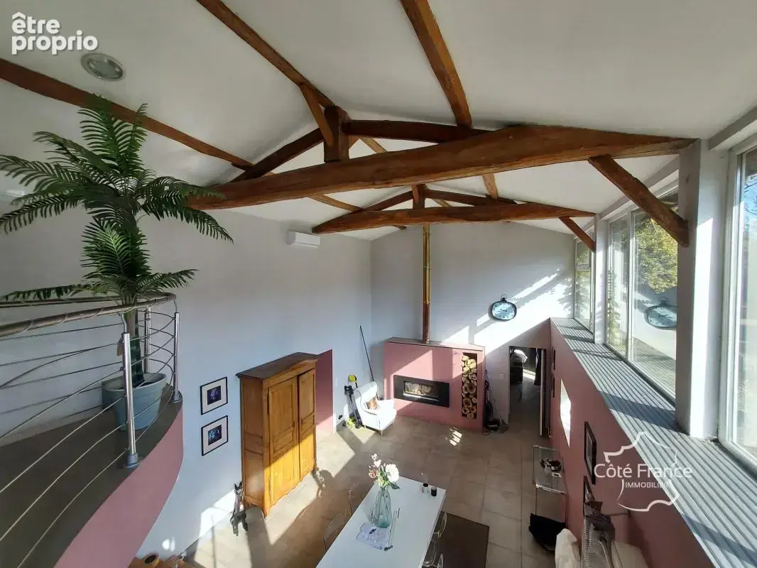 Propriété de caractère avec installations équestres, piscine - photo 8