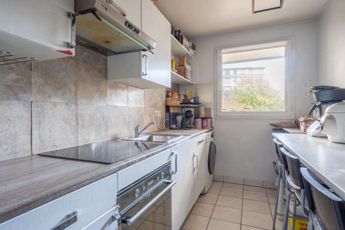 Appartement à ROSNY-SOUS-BOIS