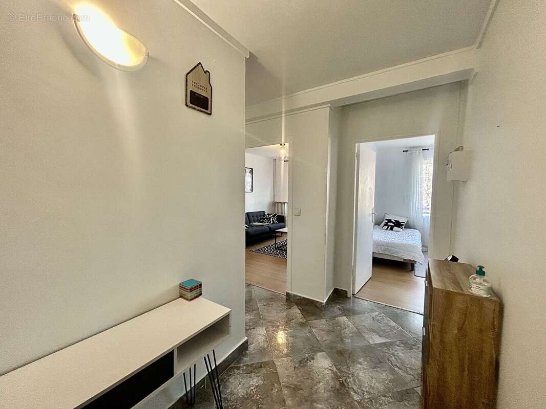 Appartement à SAINT-OUEN