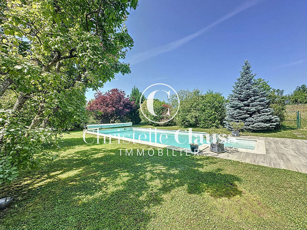 Maison familiale de 240 m² avec piscine sur terrain arboré de 850 m² à Salenthal - photo 3