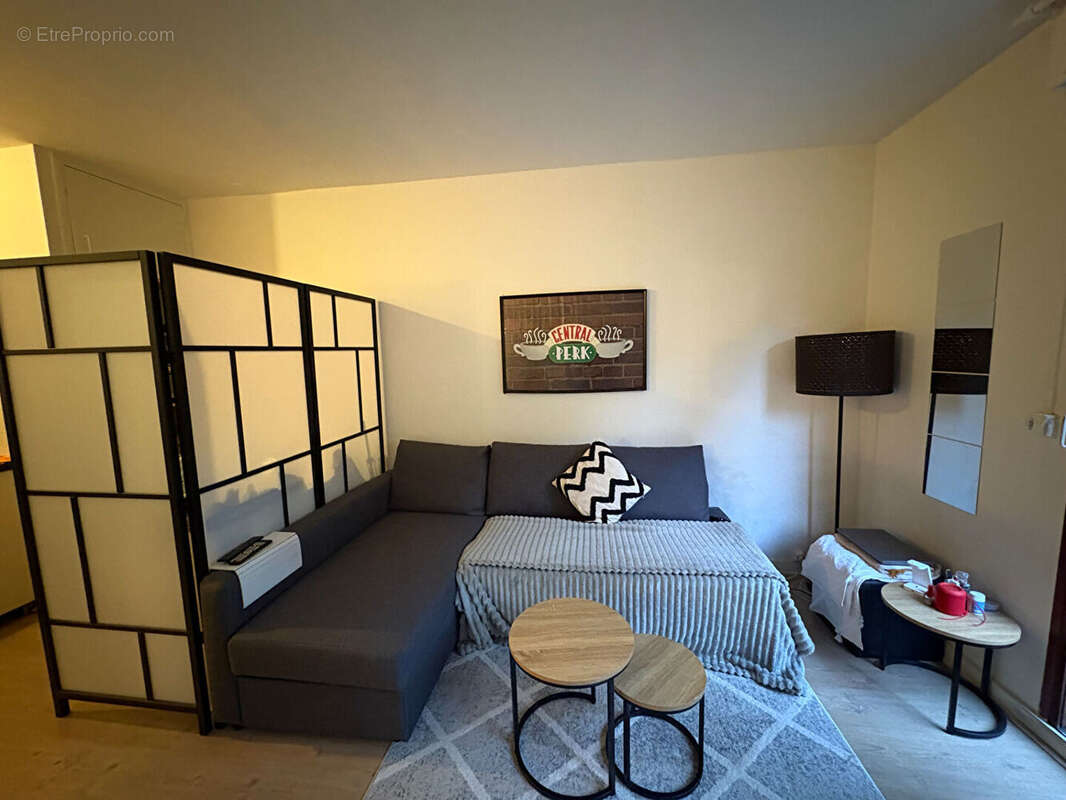 Appartement à FONTENAY-LE-FLEURY