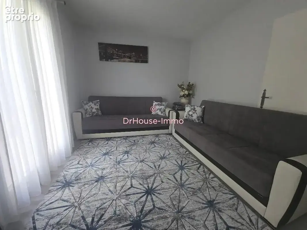 Maison 6 pièces 130 m² à vendre à Guichainville (27930) - photo 52