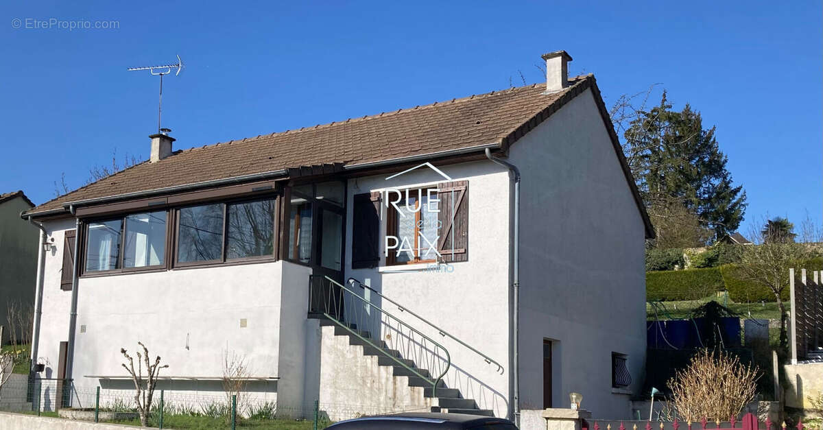 Maison à VAUX-SUR-VIENNE