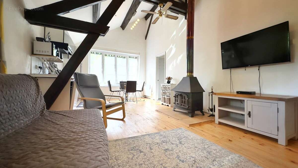 Maison à MOUTIER-MALCARD