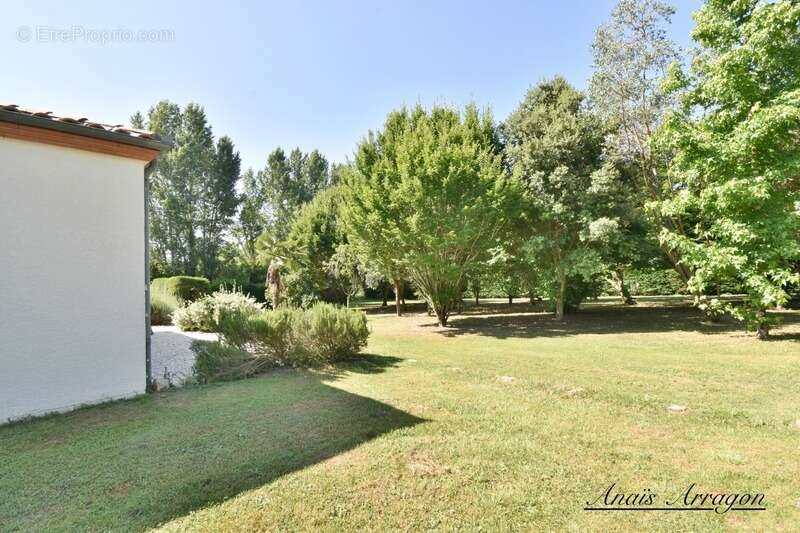 Maison à SAINT-SYLVESTRE-SUR-LOT