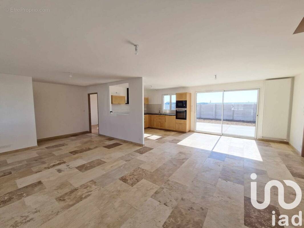 Photo 1 - Maison à BONNEE