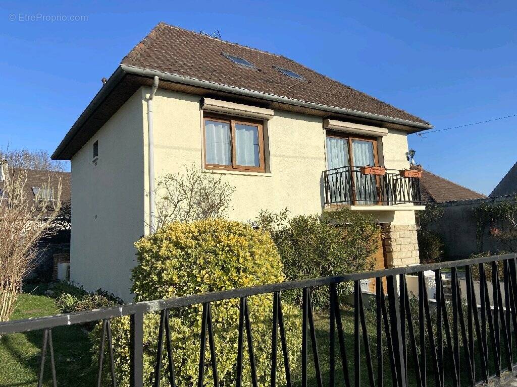 Maison à VILLEPARISIS