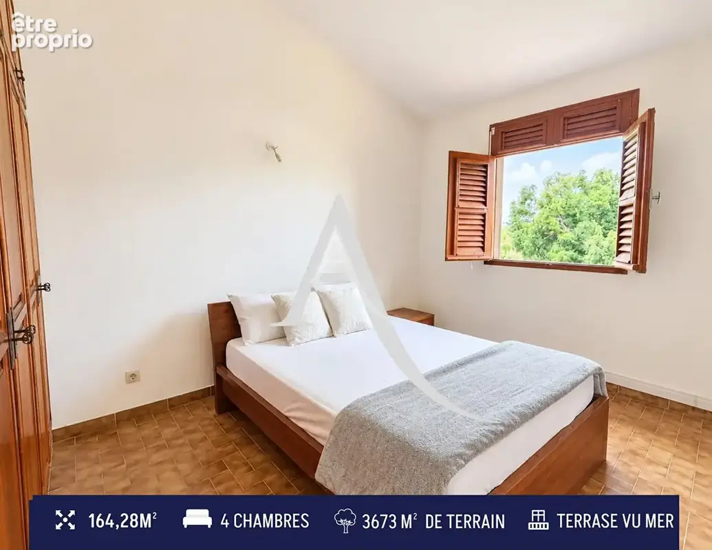 BAISSE DE PRIX ! Maison 6 pièce(s) 164.28 m2 au VAUCLIN sur 3673 m². - photo 5