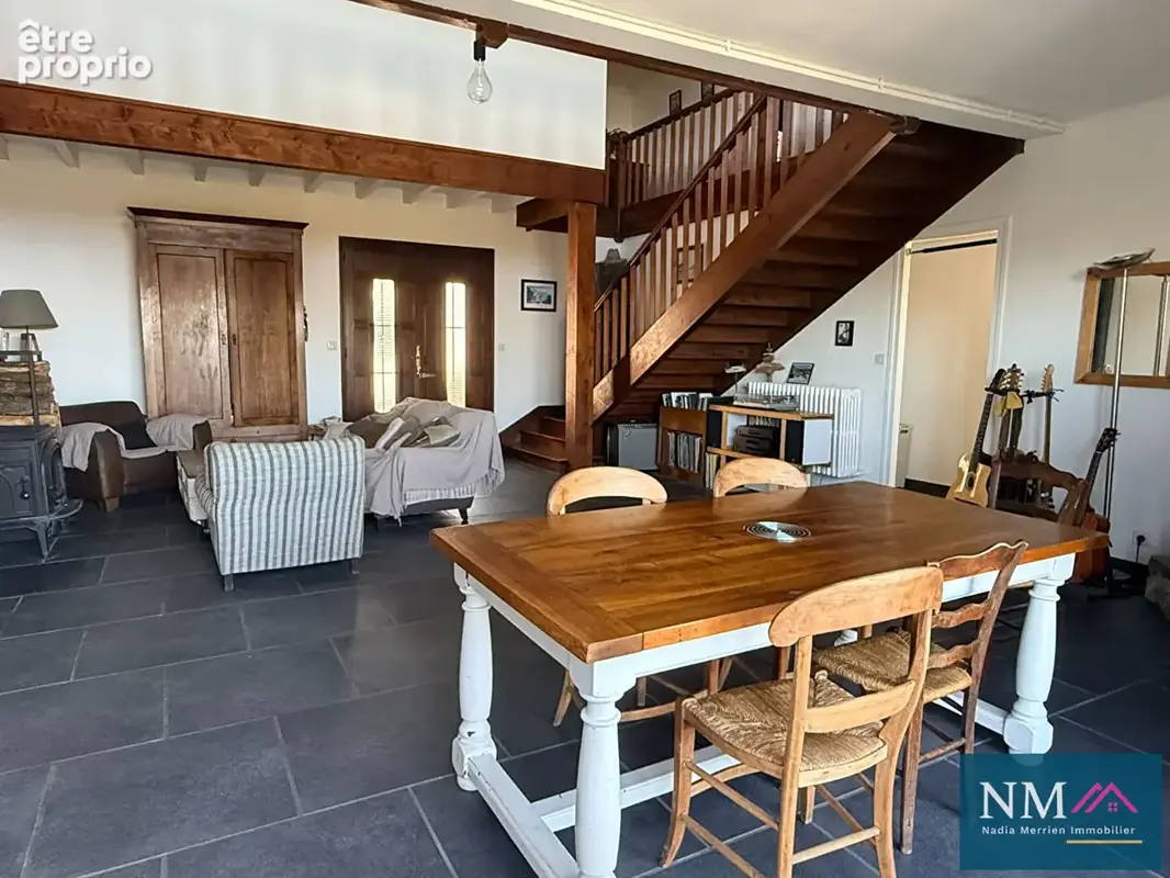 Grande maison au coeur du village - photo 4