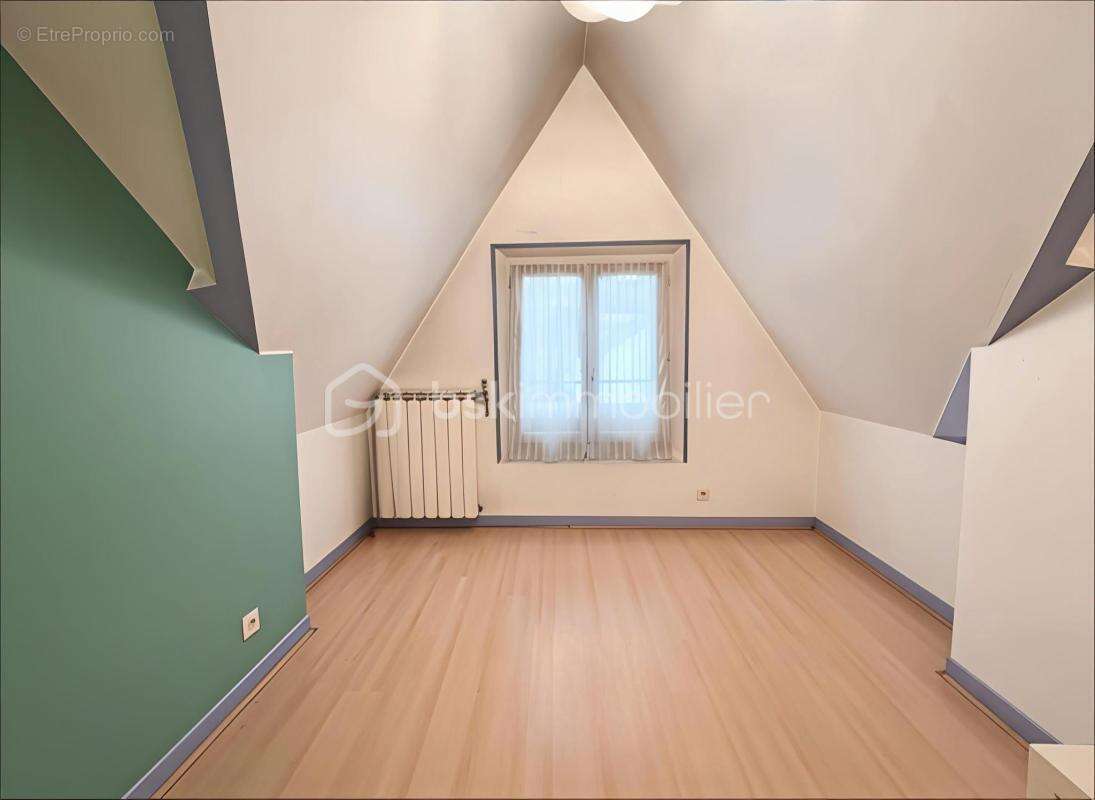 Maison à PLAISIR