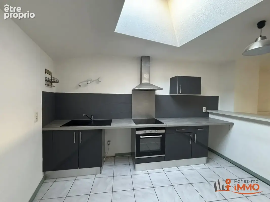 Appartement 4 pièces 76 m² à vendre à Montbrison (42600) - photo 2