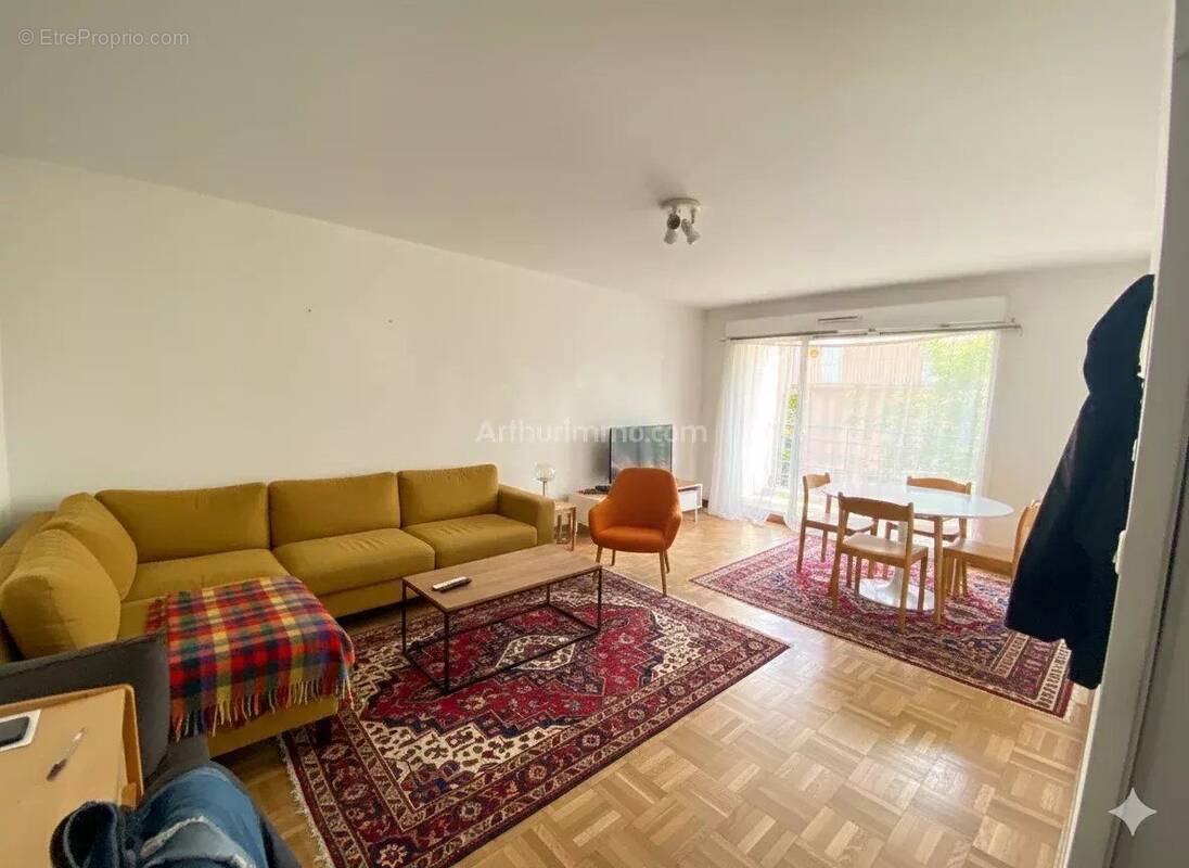 Appartement à SAINT-AVE