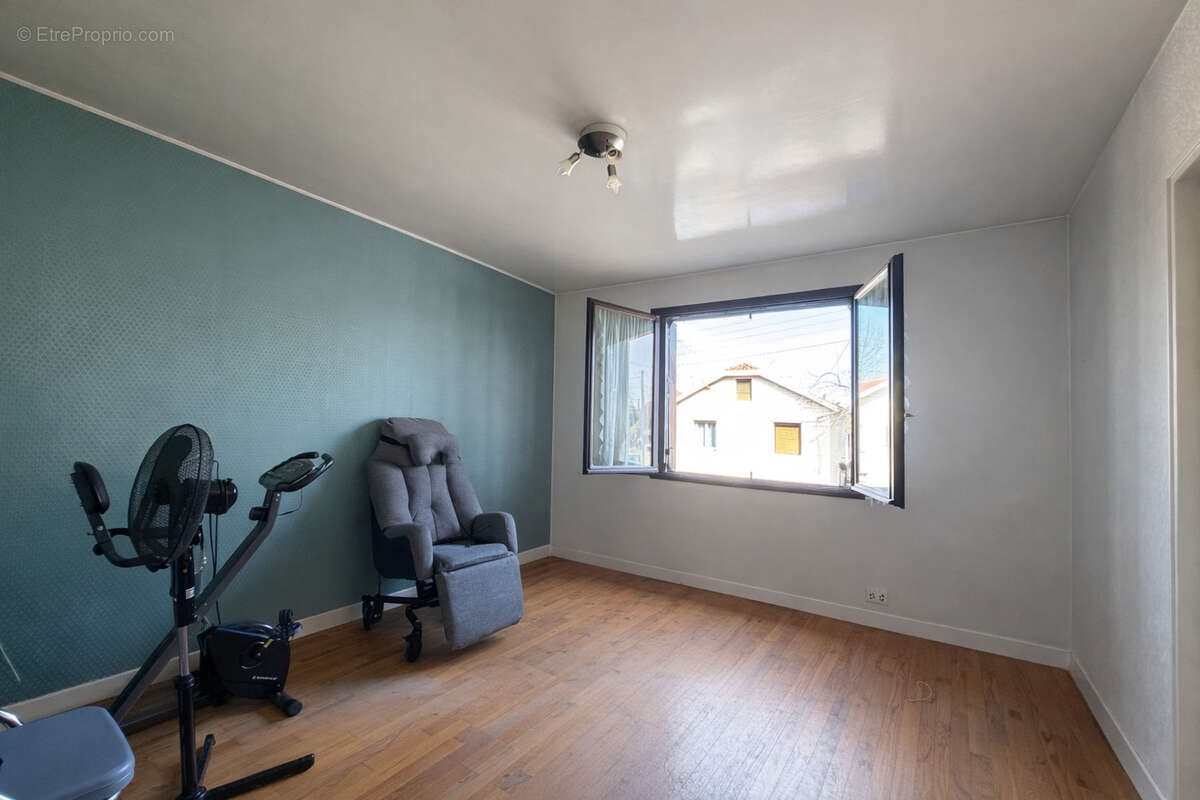 Maison à VILLEURBANNE