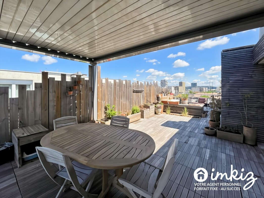 Appartement 135 m2 secteur gare Saint Jean - photo 2