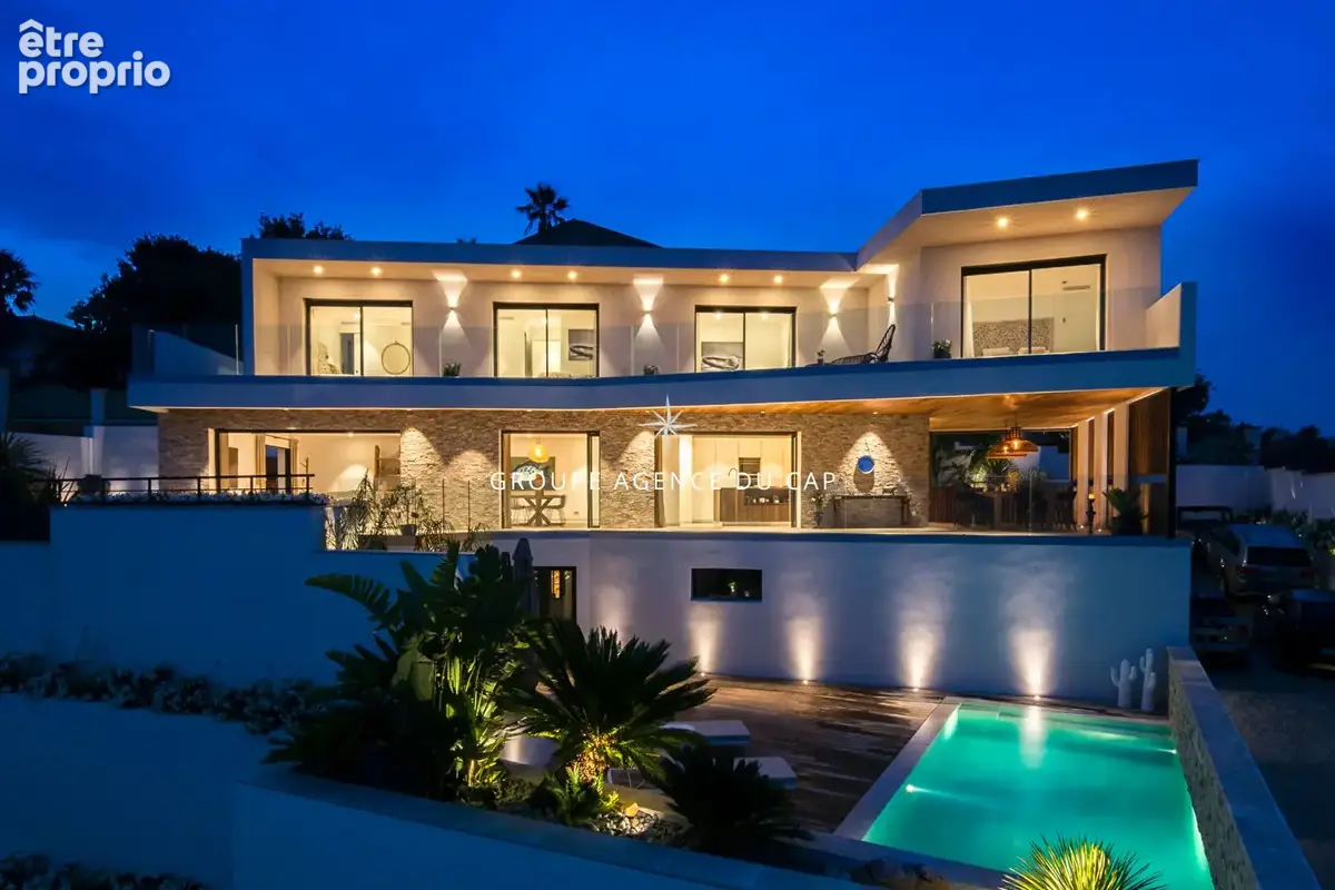 Maison à FREJUS