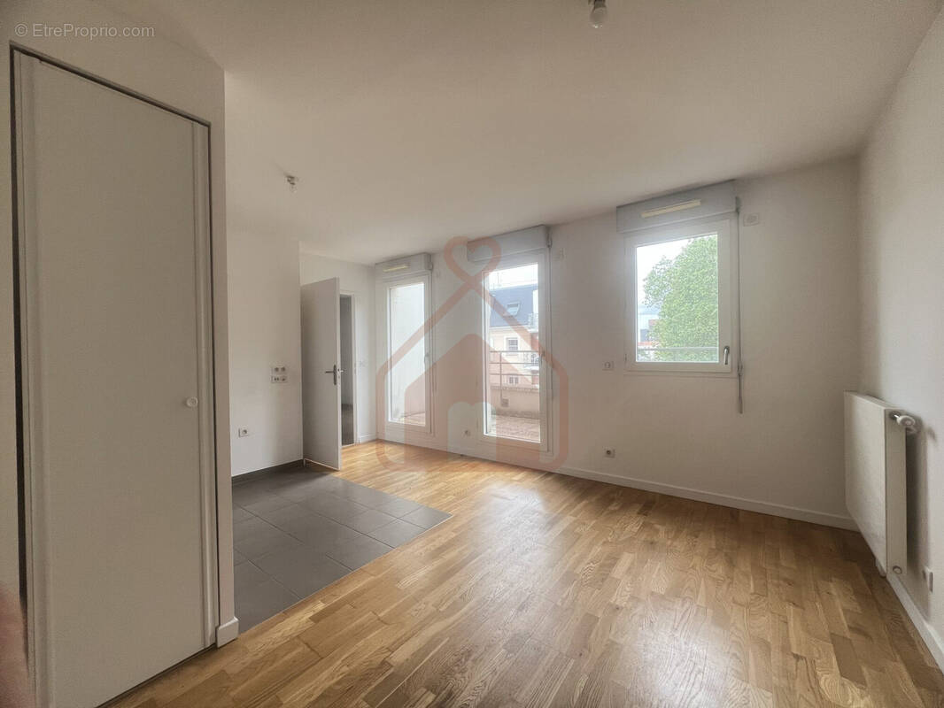 Appartement à LE KREMLIN-BICETRE