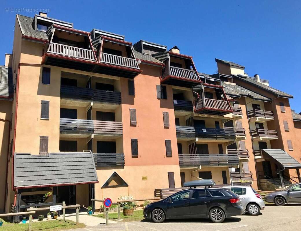   - Appartement à PRADES