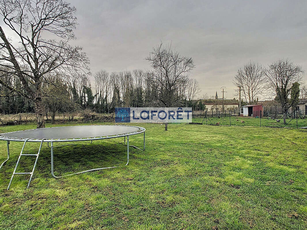 Maison à CHAMOUILLEY