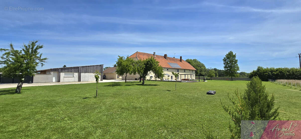 Maison à DAMMARTIN-MARPAIN