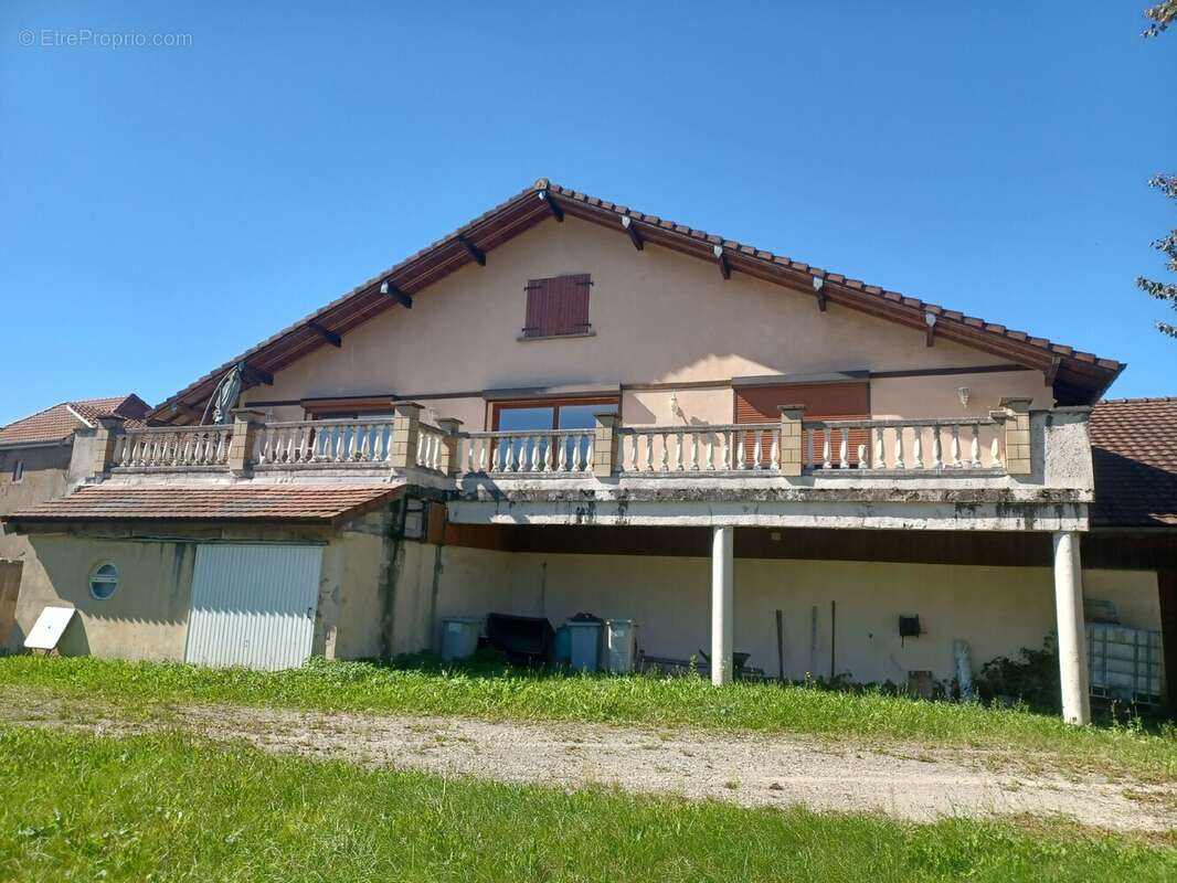 Maison à MALBOUHANS