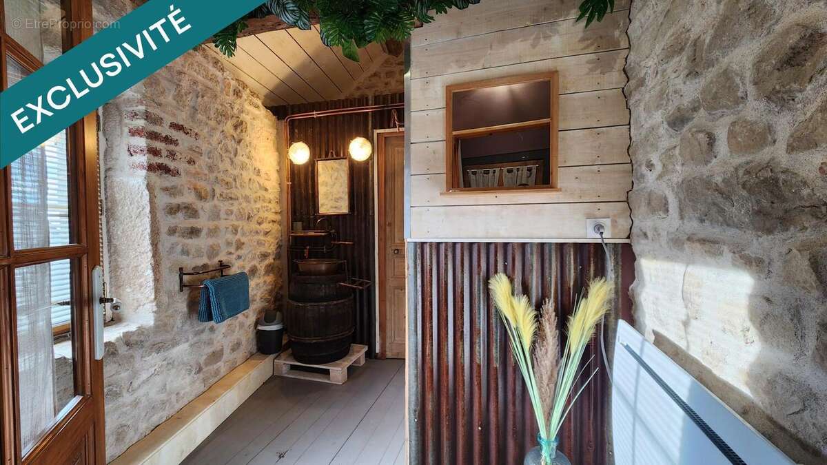 Appartement 52 m² à Mont-Saint-Vincent  - photo 6