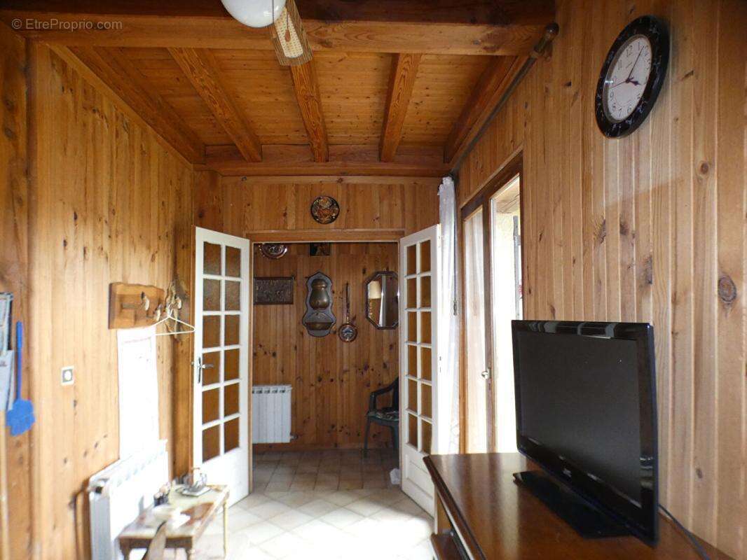Maison à TERRASSON-LAVILLEDIEU