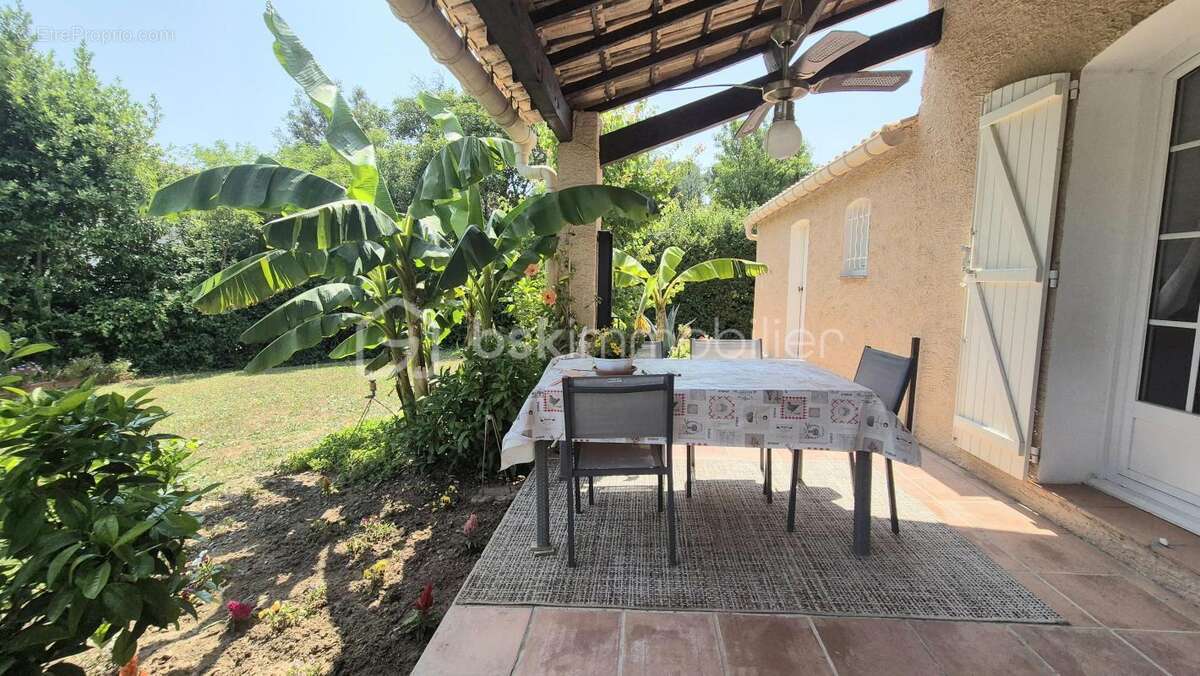 Maison à LA FARLEDE