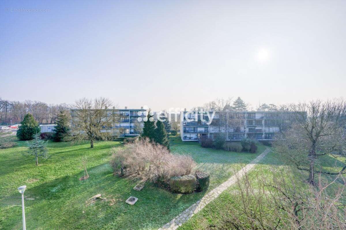 Appartement à EAUBONNE