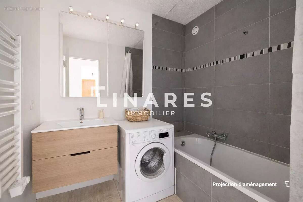 Appartement à MARSEILLE-9E