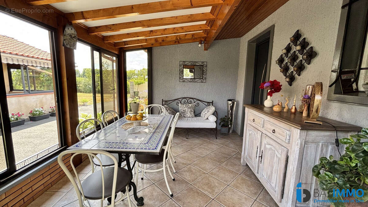 Maison 107 m² à Rivieres  - photo 8