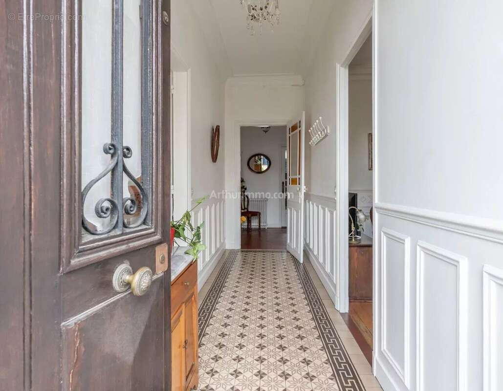 Maison à THORIGNY-SUR-MARNE