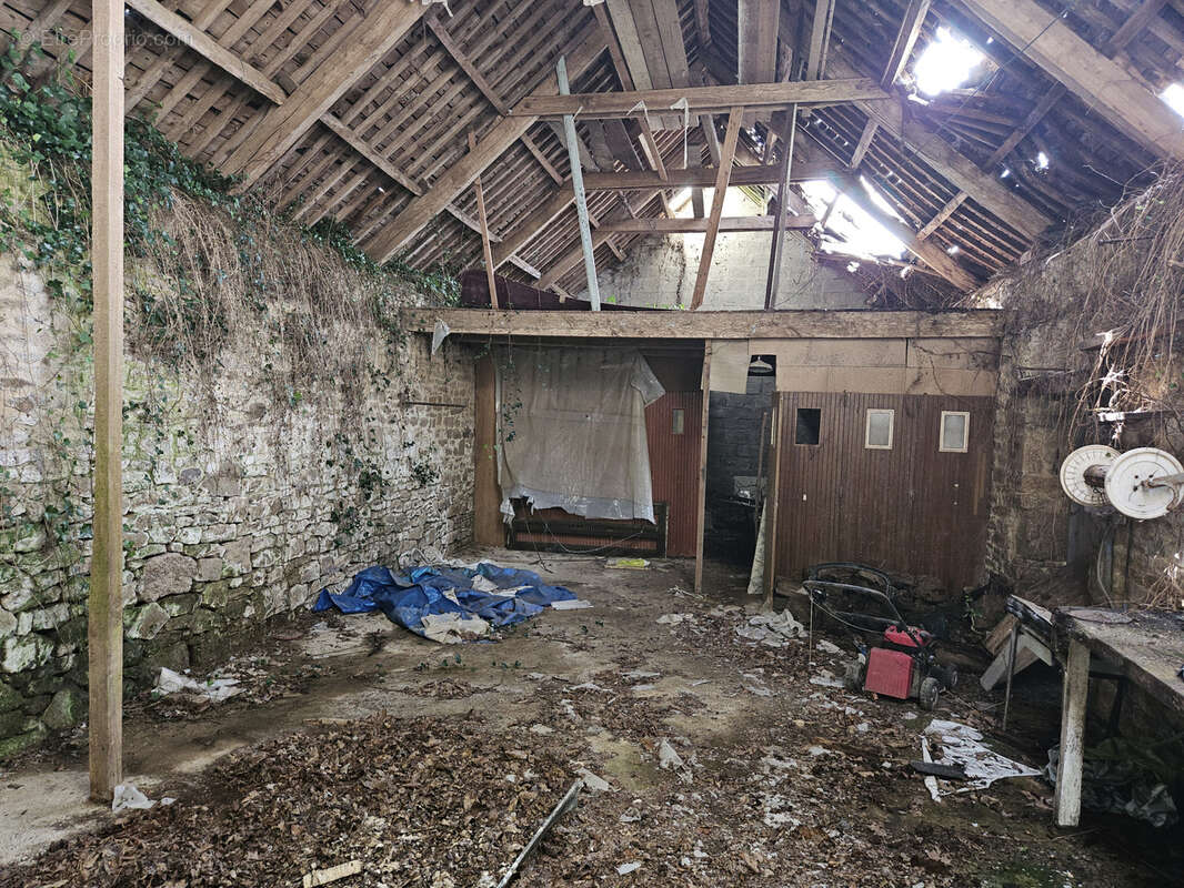 Maison à SEGLIEN