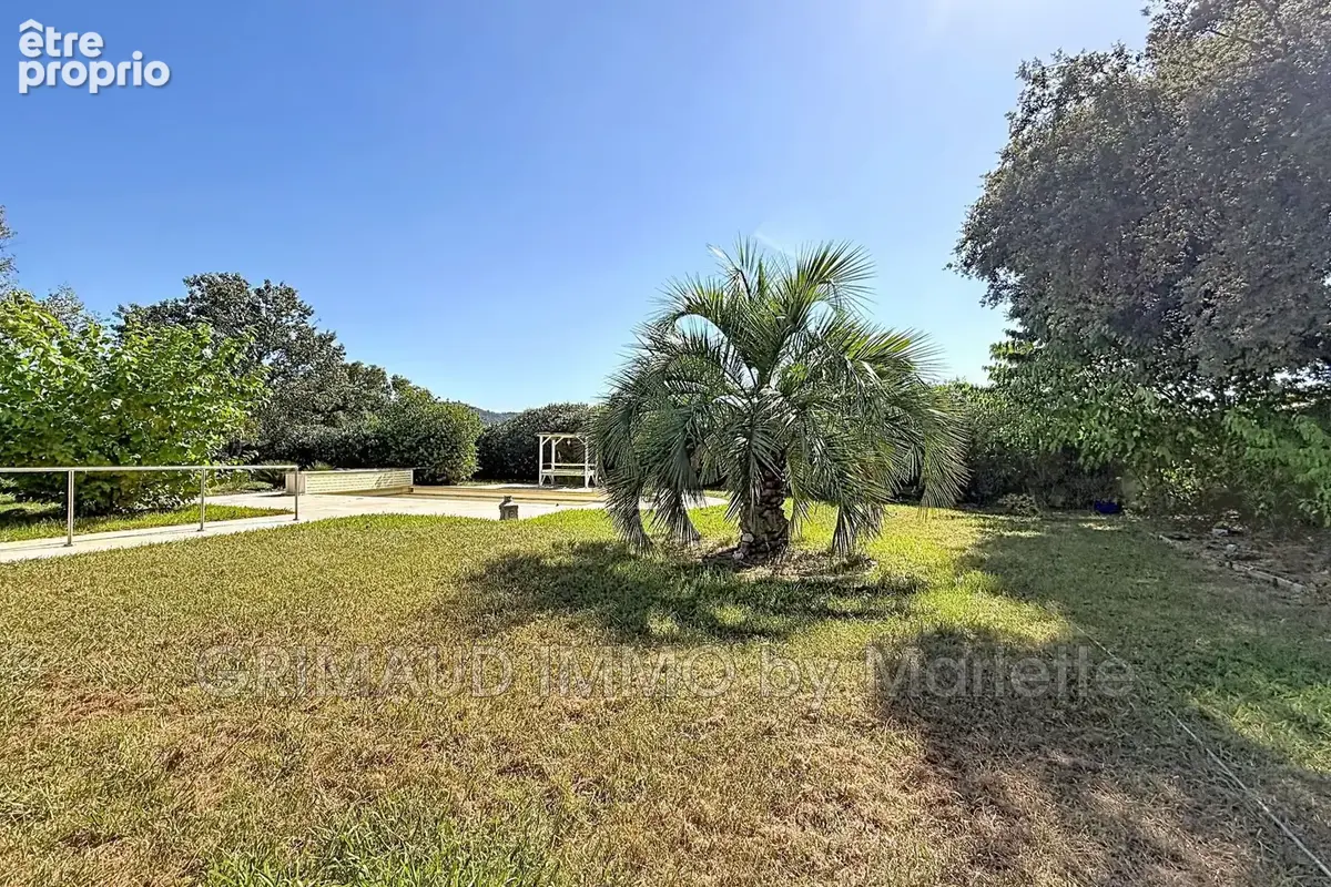Maison 126 m² à vendre à Cogolin (83310) - photo 2