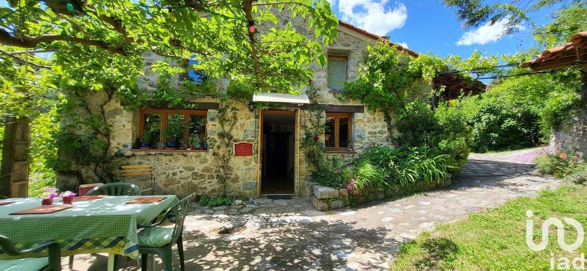 Photo 4 - Maison à SAINT-LAURENT-DE-CERDANS