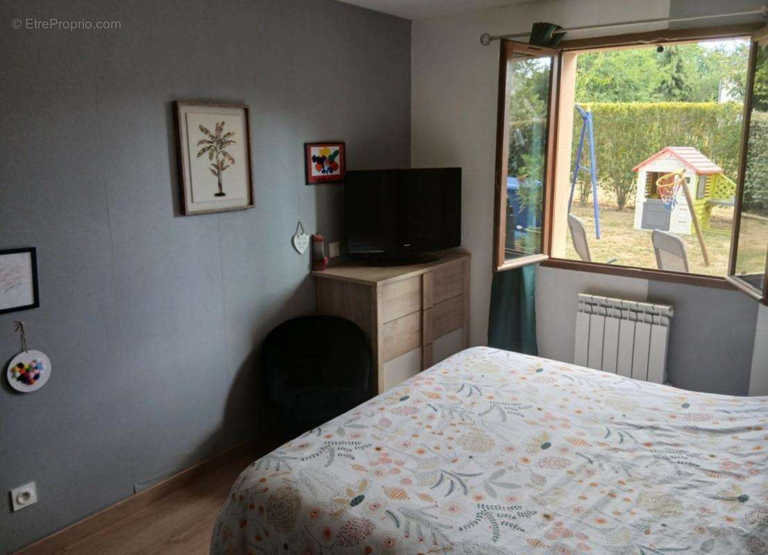 Maison à vendre 4 pièces SAINT MENOUX (03) - photo 12