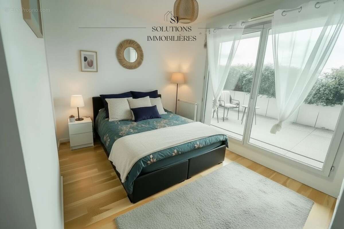 Appartement à LES ROCHES-DE-CONDRIEU